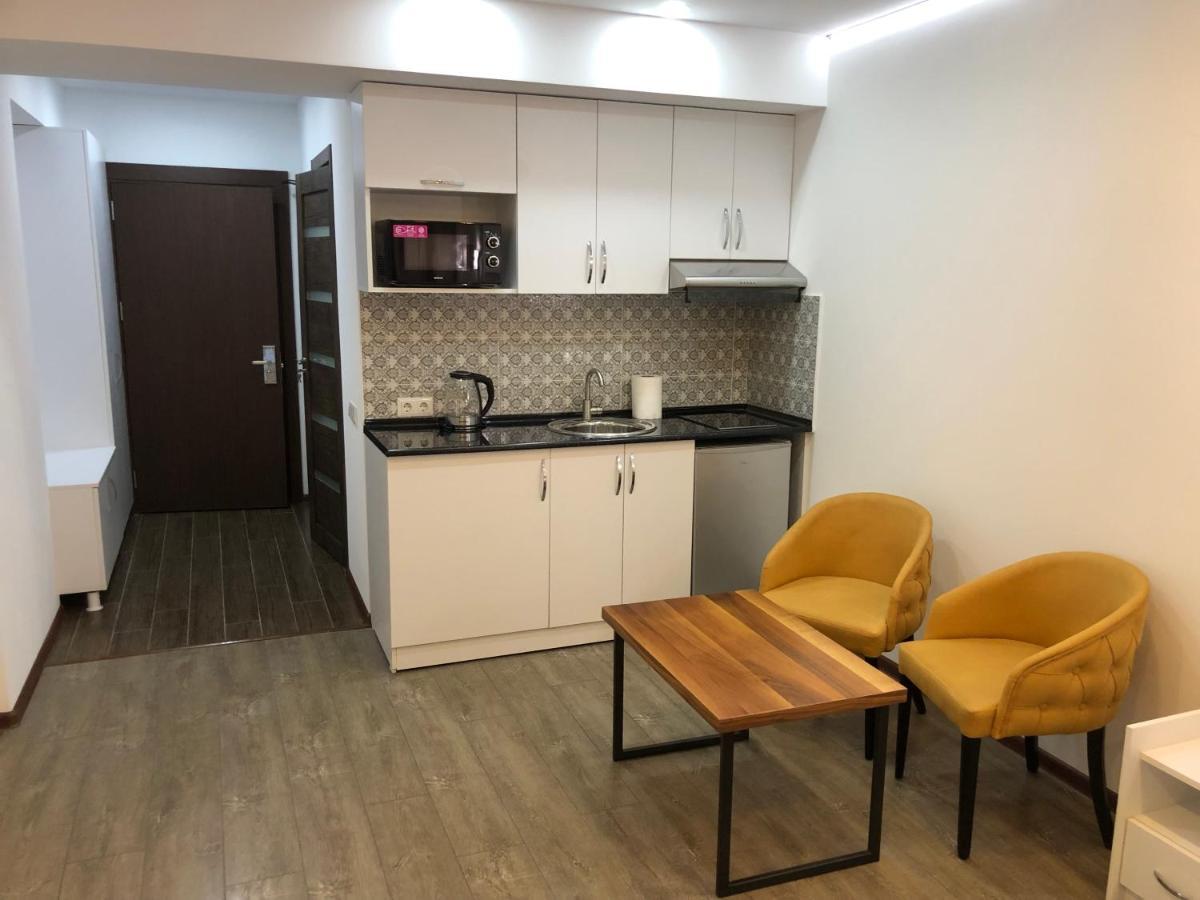 Panorama Beach Tower 바투미 외부 사진